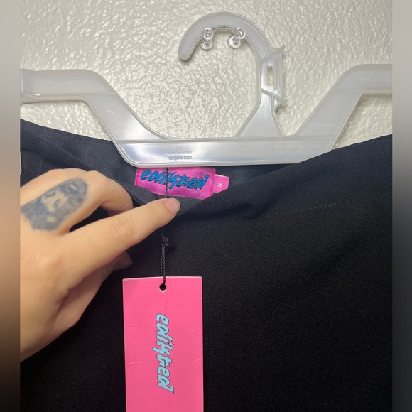 NWT Edikted Dasha Black Micro Mini Skirt - Picture 6 of 16
